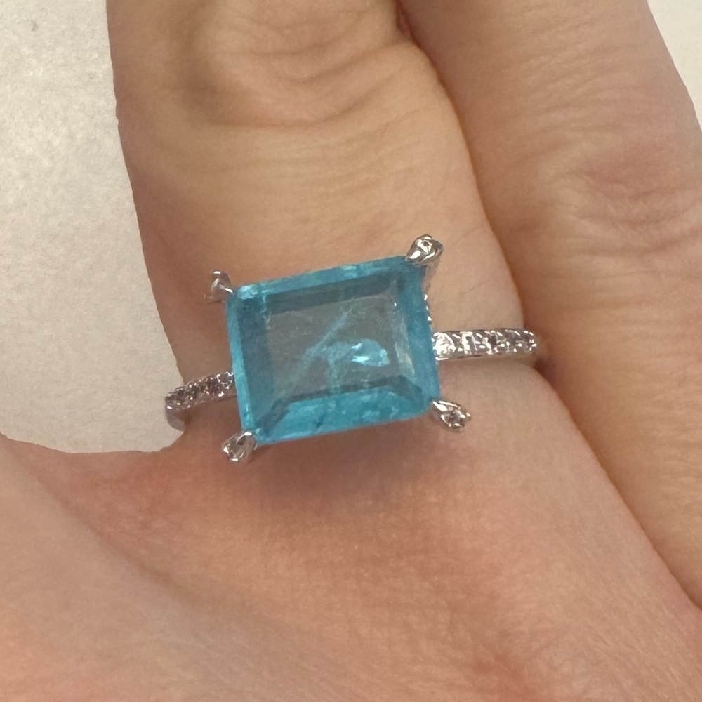 “Elegance in Sparkle” ring size 8, never worn